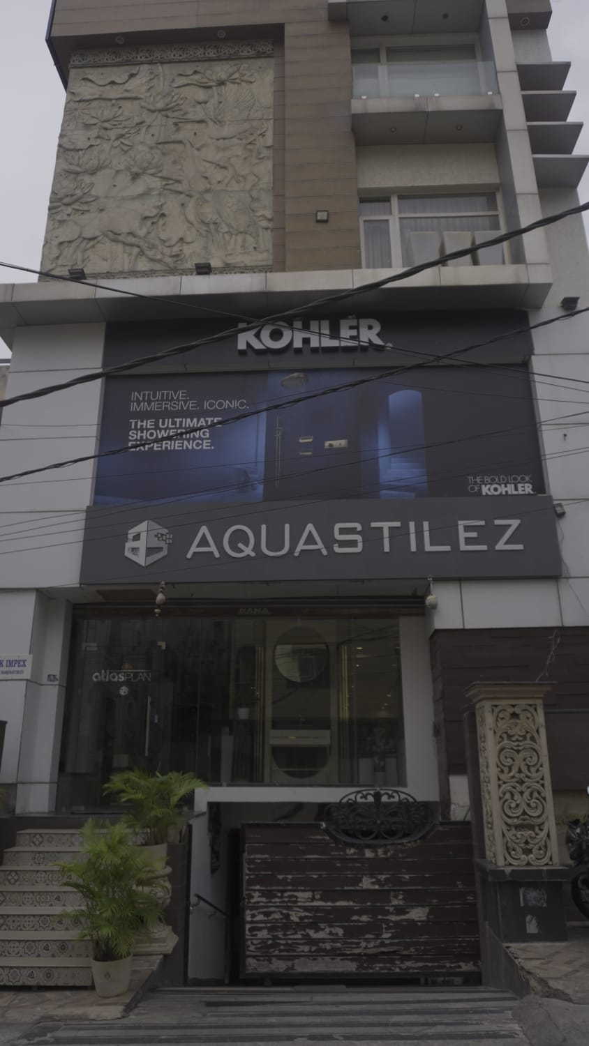 Aquastilez Hyderabad showroom interior showcasing authorized Kohler bath products