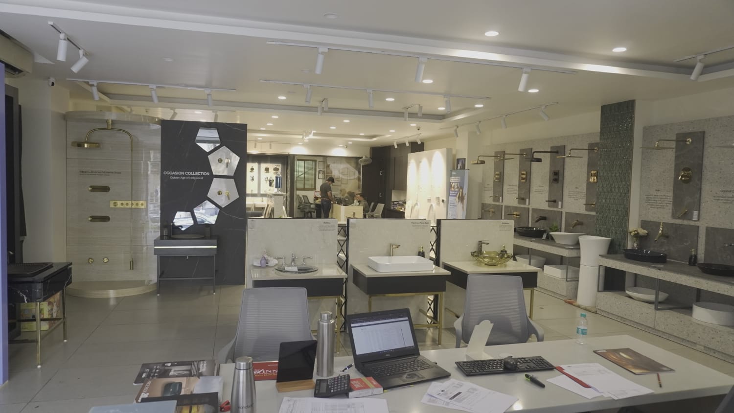 Expert staff assisting customers with Kohler bathroom design solutions at Aquastilez Hyderabad